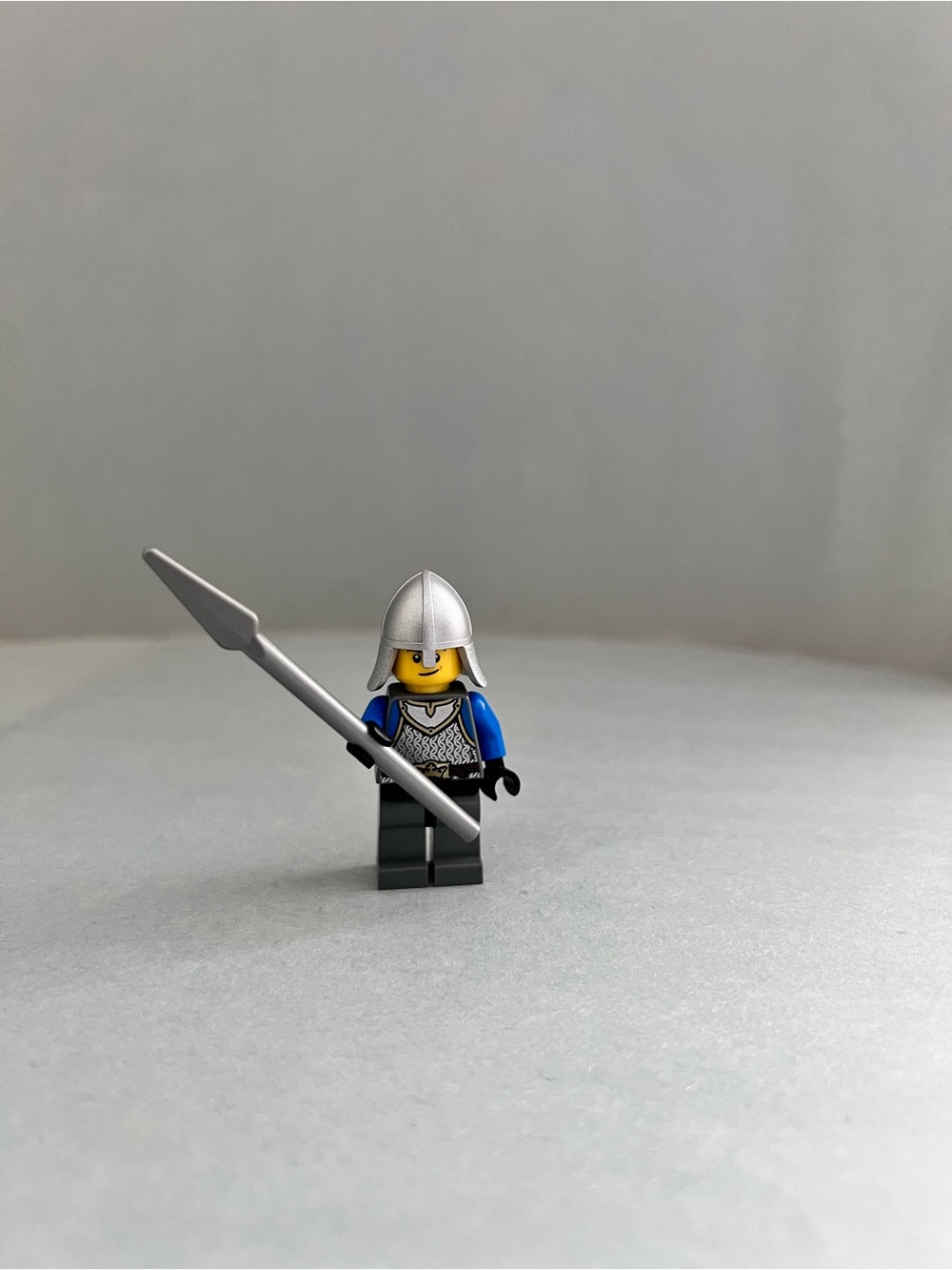 LEGO Castle King's Knight Soldier Minifigure